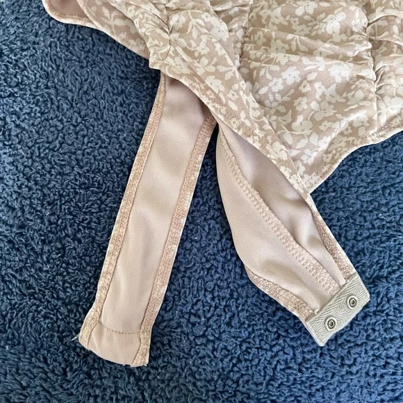 Floral Bodysuit - Picture 4 of 4